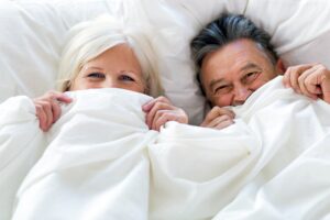 Consejos para elegir un buen colchón para personas mayores